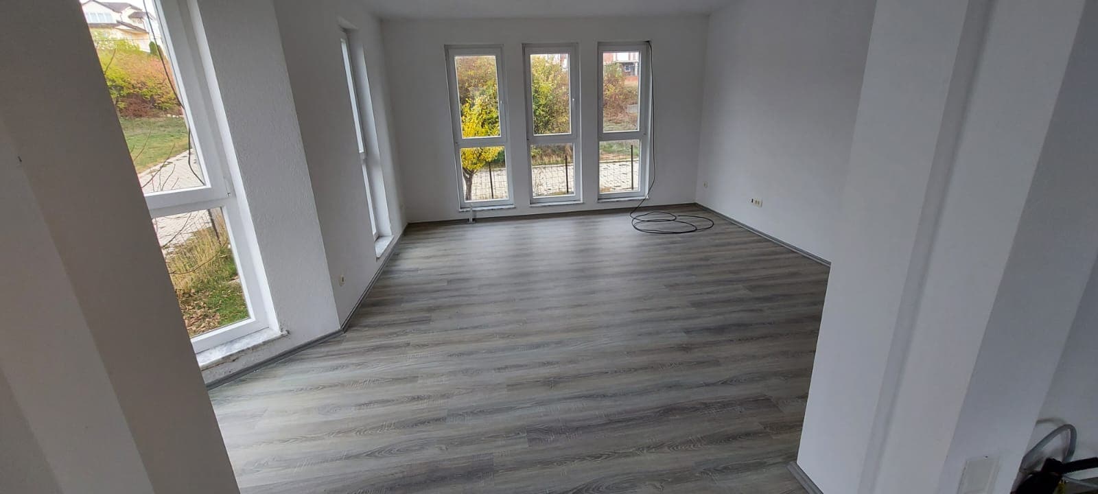 Shtëpi me 3 kate dhe hyrje të veçanta në Matiqan, Prishtinë photo 4