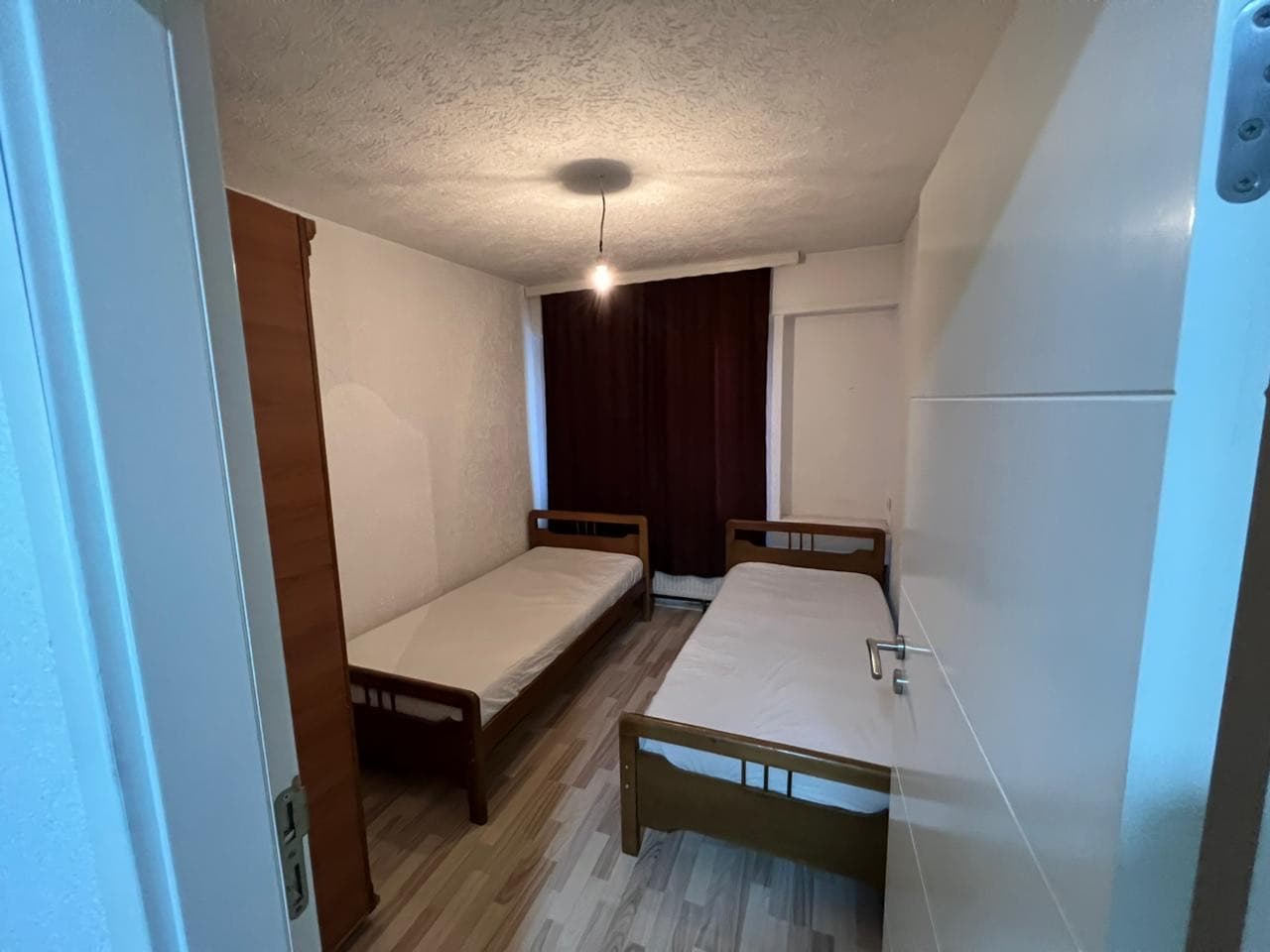 Banese me 2 dhoma gjumi në lagjen Dardania photo 3